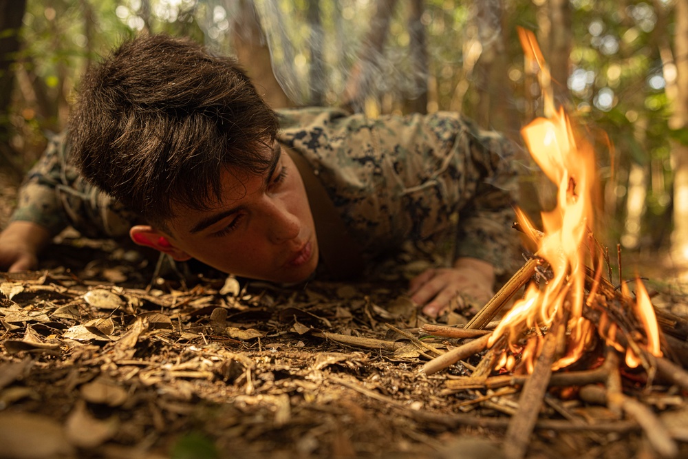 U.S. Marines with CLR-37 Conduct Basic Jungle Skills Course