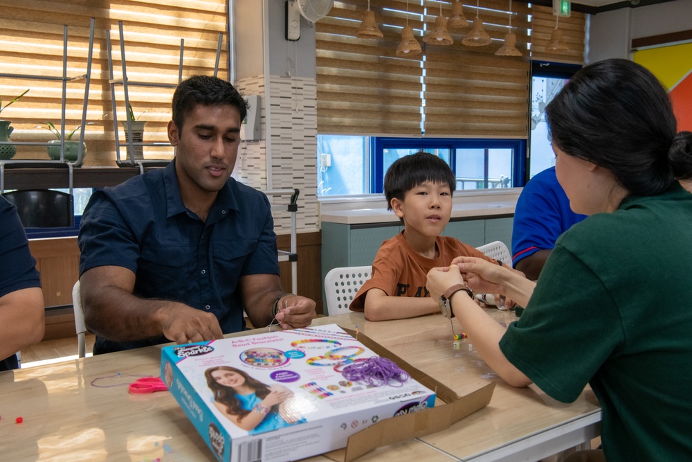 BOSS Soldiers make a difference in their community