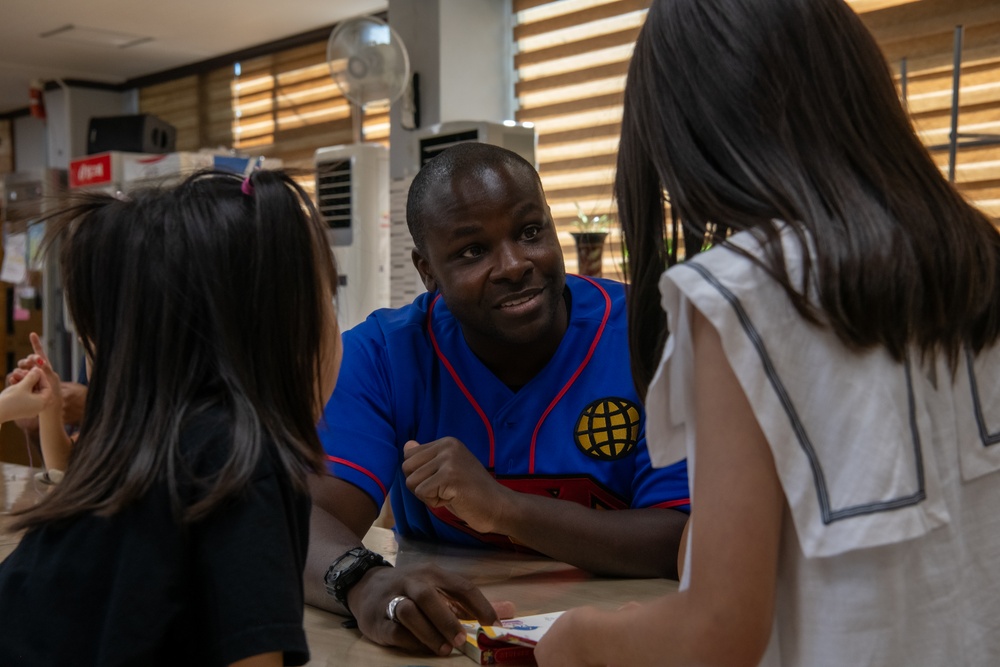 BOSS Soldiers make a difference in their community