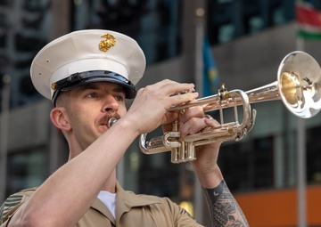 Marines present Morning Colors at Chicago Marine Week 2025