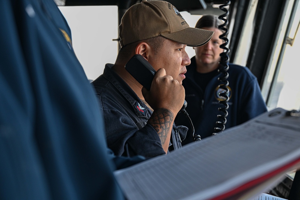 US Coast Guard and the Republic of the Marshall Islands conduct fisheries inspection at sea