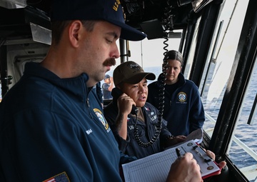 US Coast Guard and the Republic of the Marshall Islands conduct fisheries inspection at sea