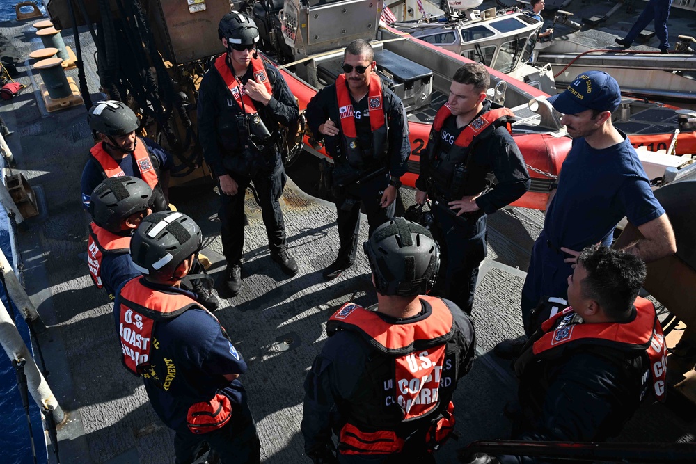 US Coast Guard and the Republic of the Marshall Islands conduct fisheries inspection at sea