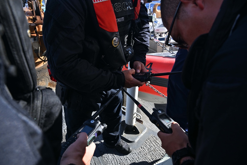 US Coast Guard and the Republic of the Marshall Islands conduct fisheries inspection at sea