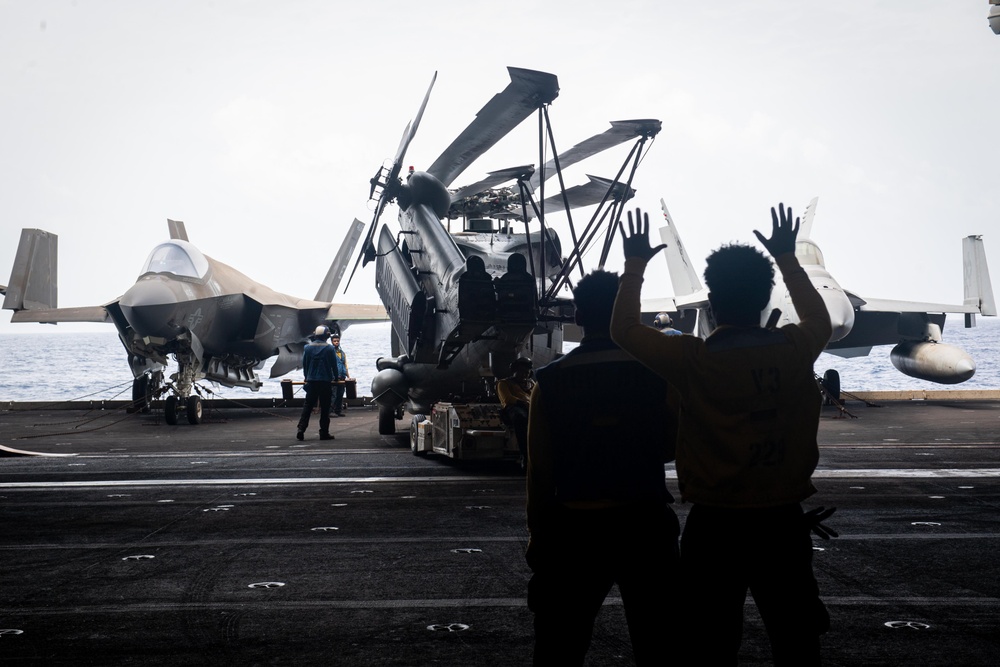 USS Carl Vinson (CVN 70) Conducts Routine Operations in the Indian Ocean