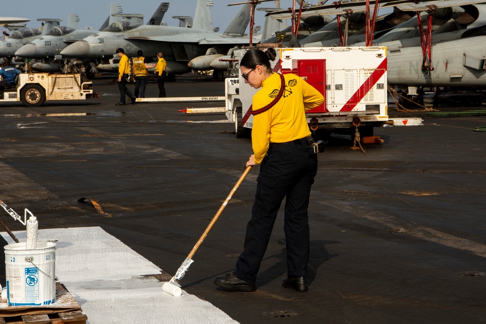 USS Carl Vinson (CVN 70) Conducts Routine Operations in the Indian Ocean