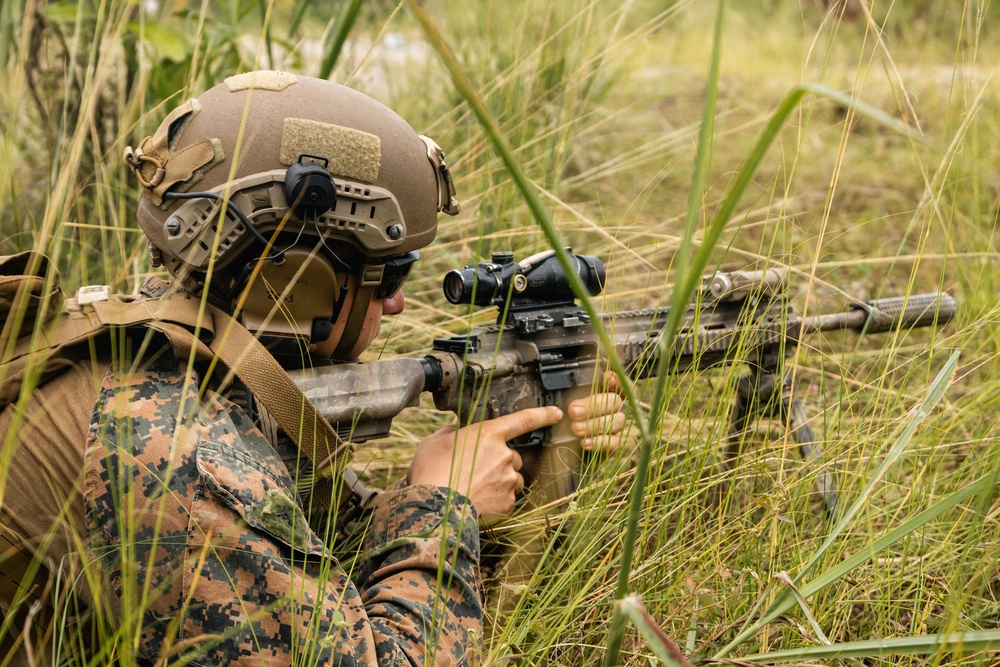 ACD 25.3: MRF-D 25.3 and PMC conduct frag battle drills