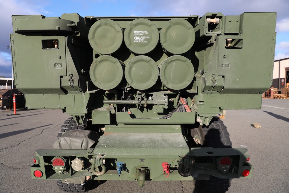 25th ID Receive HIMARS B-Role