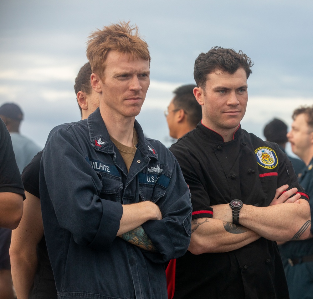 USS Benfold (DDG 65) holds Top Chef competition celebrating Fourth of July