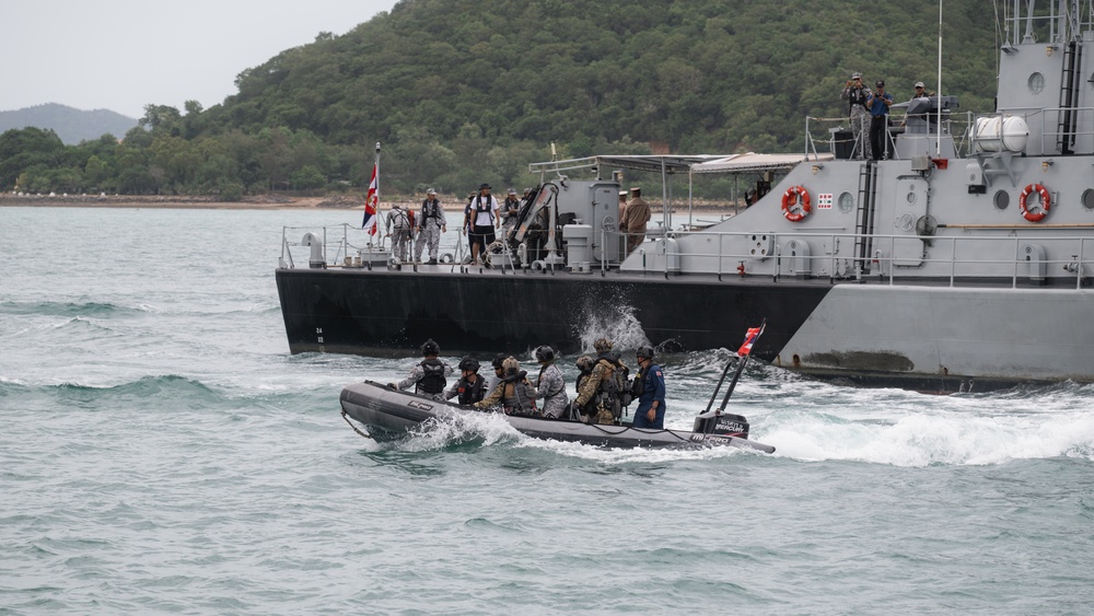 CARAT Thailand 2025: U.S., Thai, and Canadian Forces Practice VBSS Training