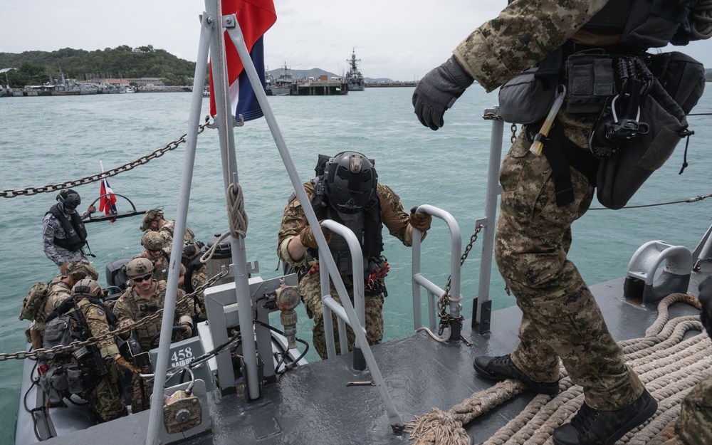 CARAT Thailand 2025: U.S., Thai, and Canadian Forces Practice VBSS Training