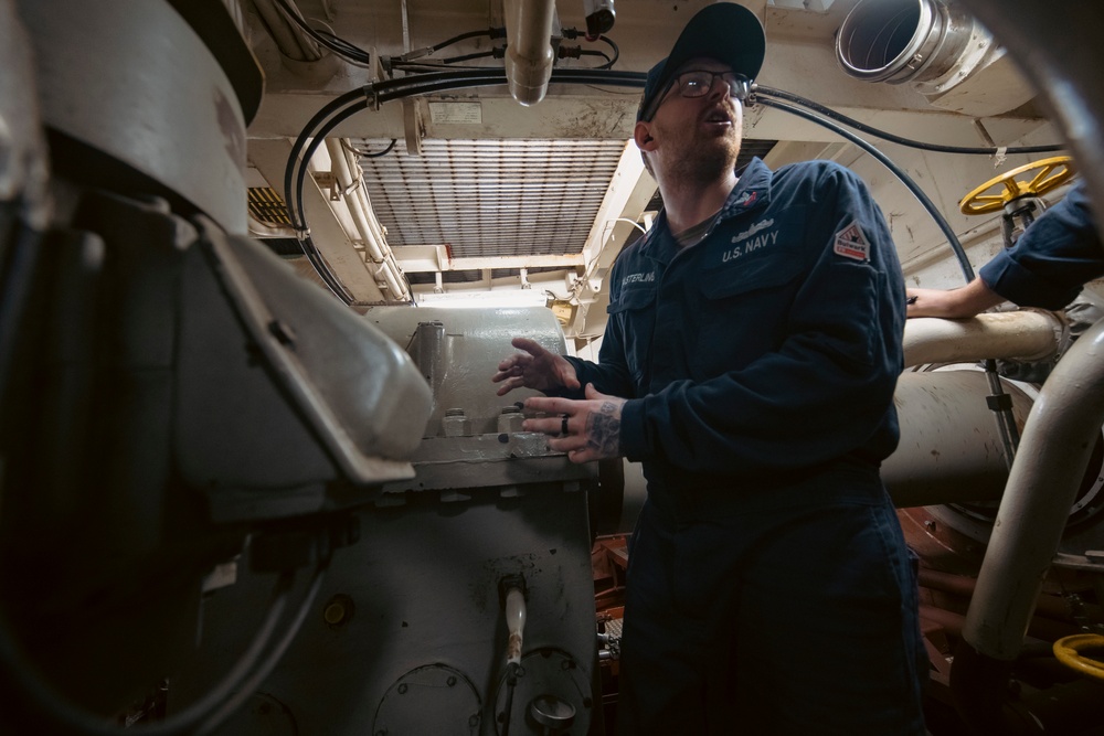 USS Winston S. Churchill (DDG 81) Daily Operations