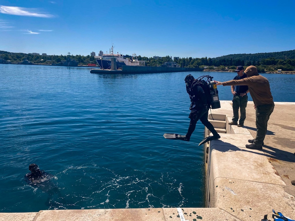 U.S. Navy Divers Strengthen NATO Maritime Infrastructure in Croatia
