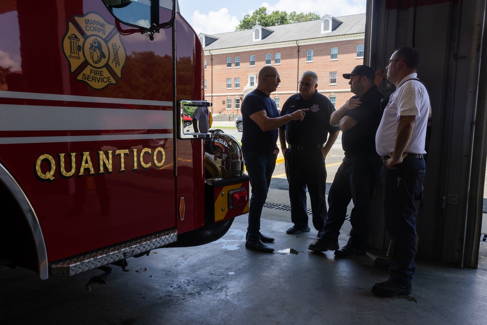 Chef Robert Irvine visits Marine Corps Base Quantico
