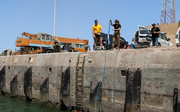 20th Engineer Brigade Divers Assess Port Operations