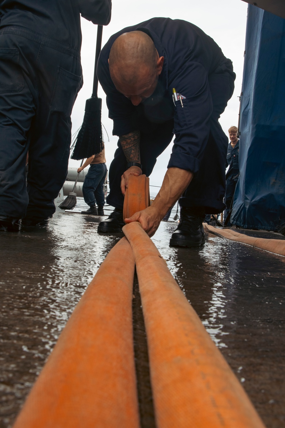 USS Winston S. Churchill (DDG 81) Fresh Water Washdown