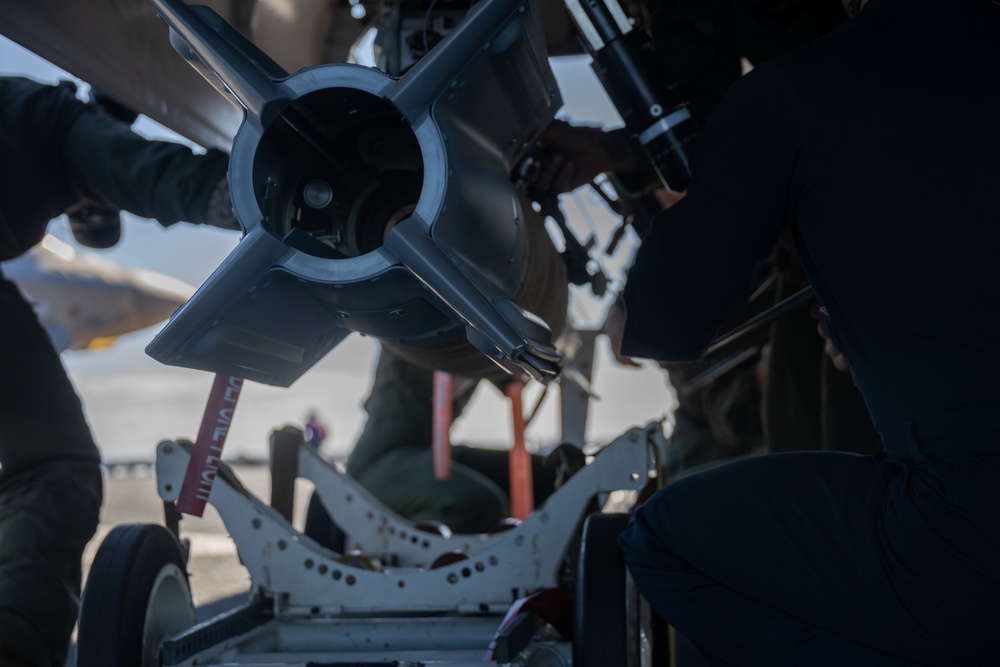 31st MEU conducts ordnance load during Exercise Talisman Sabre 25