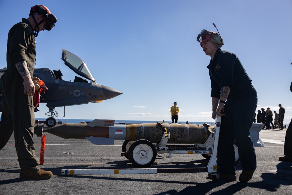 31st MEU conducts ordnance load during Exercise Talisman Sabre 25