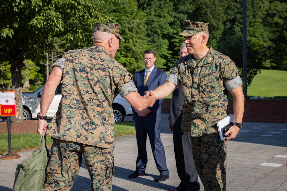 Commandant, Gen. Eric Smith visits CD&amp;I