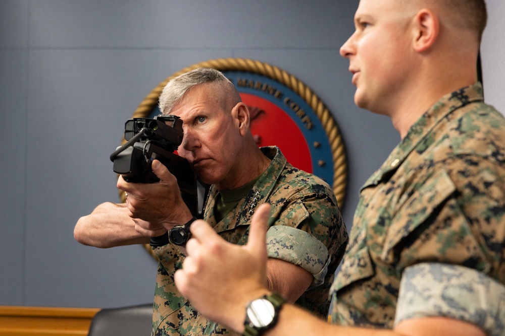 Commandant, Gen. Eric Smith visits CD&amp;I