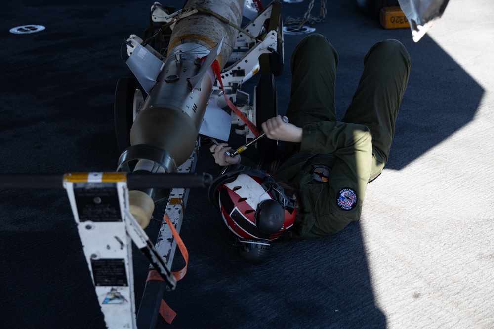 31st MEU conducts ordnance load during Exercise Talisman Sabre 25