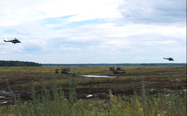 Tank warfare demonstration features U.S. Army in Poland