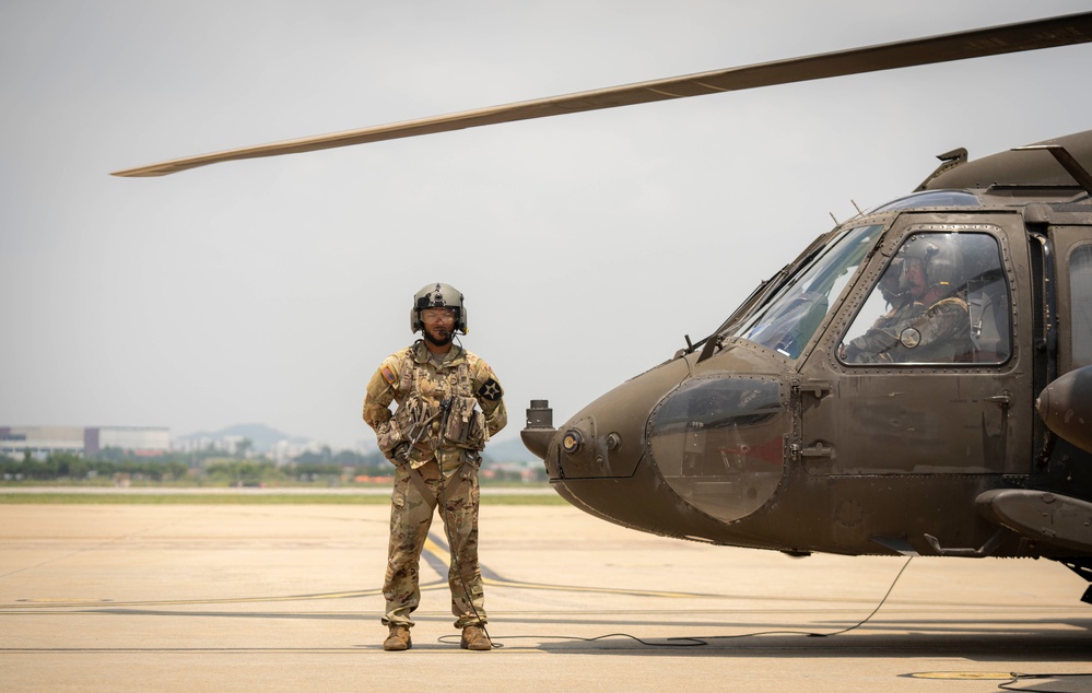 CJCS Arrives Osan