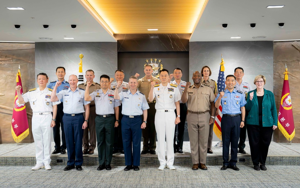 CJCS Participates in Photo