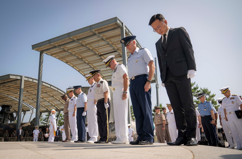 CJCS Participates in Korea Cheonan Memorial
