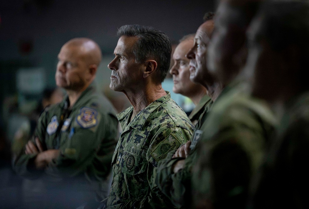 SEAC Meets with Service Members