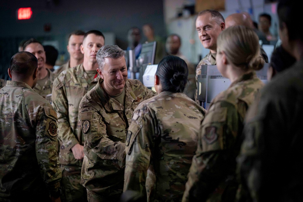 CJCS Meets with Service Members
