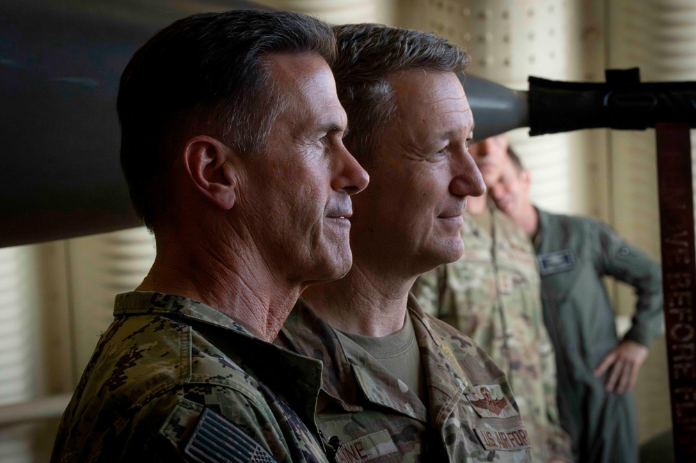 CJCS Meets with Service Members