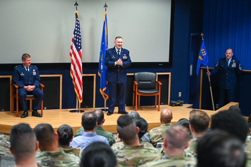 Col. Bailey Takes Command of 433rd AES, Focuses on Readiness and Mentorship