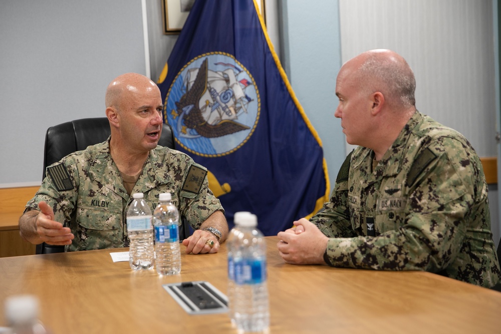 VCNO Visits Sailors in Naval Station Newport