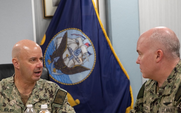 VCNO Visits Sailors in Naval Station Newport