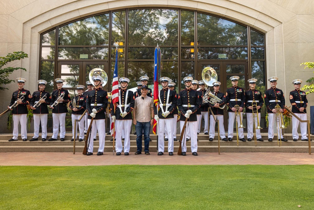 Quantico Marine Band performs for veterans: Chicago Marine Week 2025