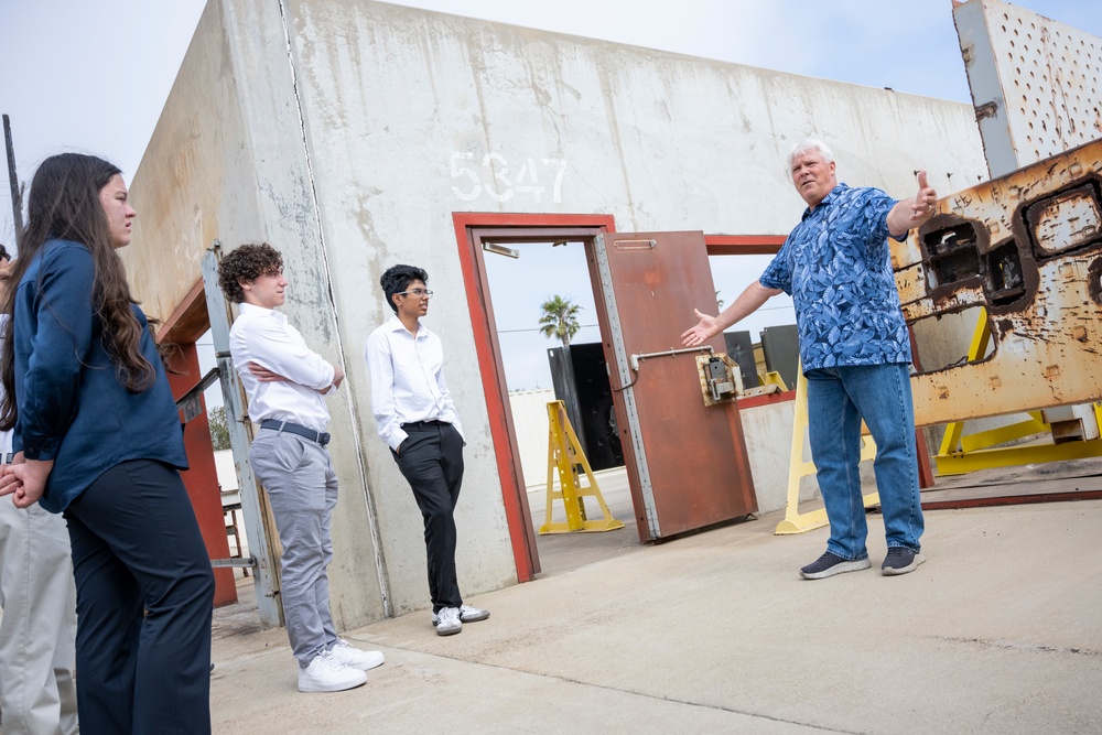 NAVFAC EXWC Welcomes Summer Interns