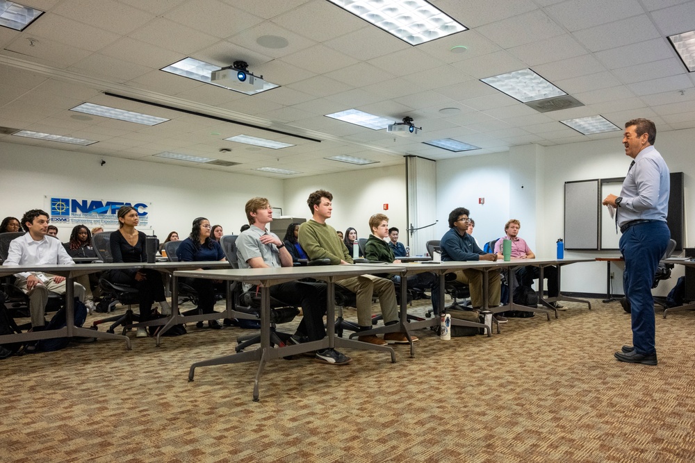 NAVFAC EXWC Welcomes Summer Interns
