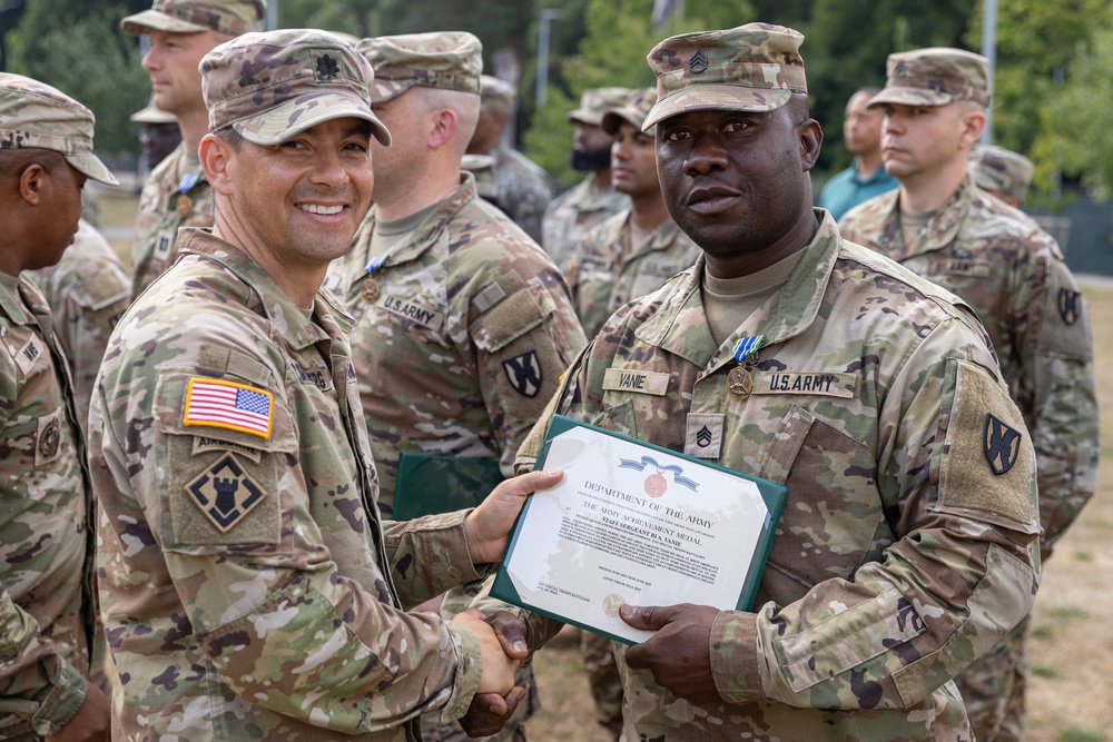 21st STB Recognizes Soldiers for Defender 25 TTX
