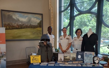 Navy Medicine visits Milwaukee County Historical Society during Milwaukee Navy Week