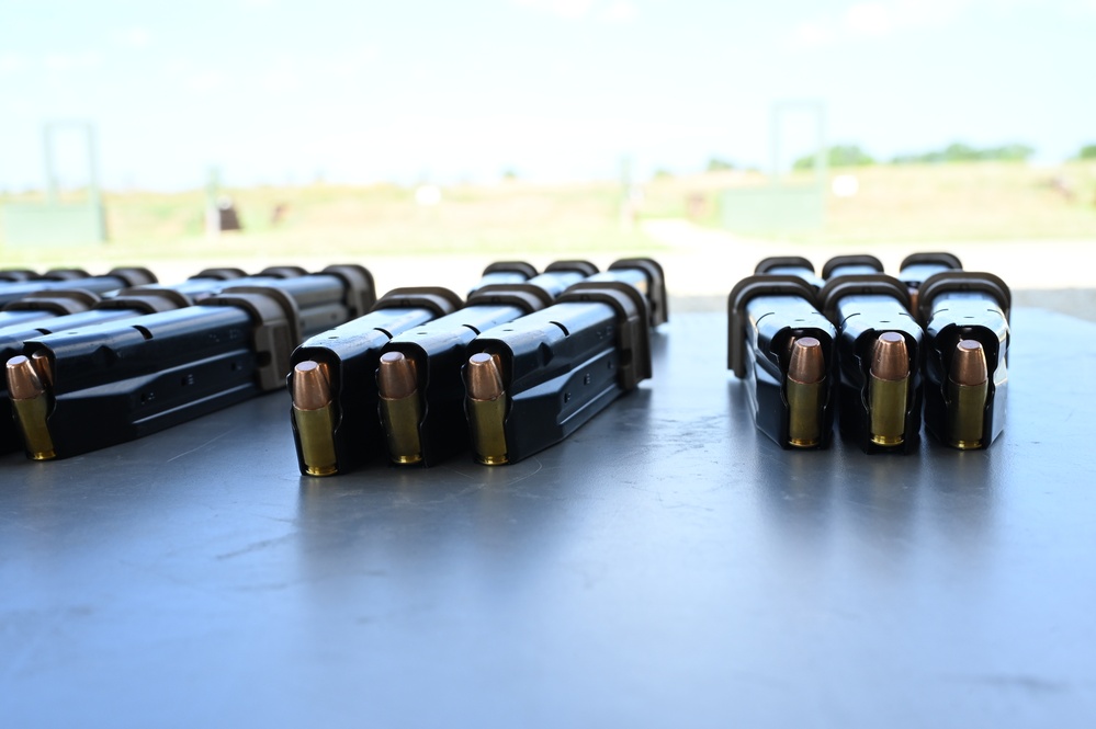 Kansas Army National Guard Leadership Qualify at the M17 Range