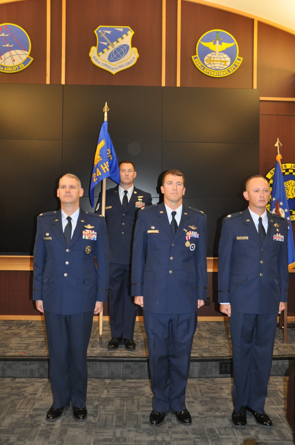 24th HS Welcomes New Commander