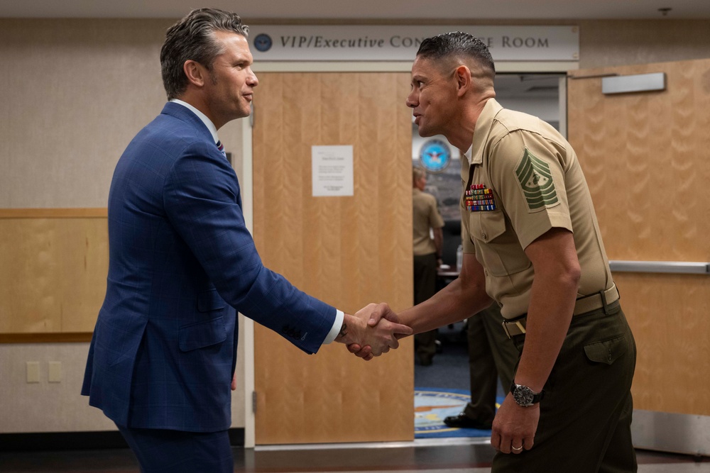 SD Hegseth Attends SMMC Symposium