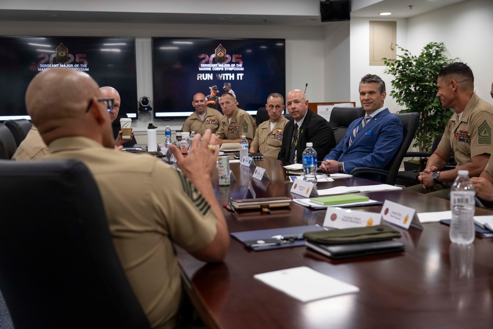 SD Hegseth Attends SMMC Symposium