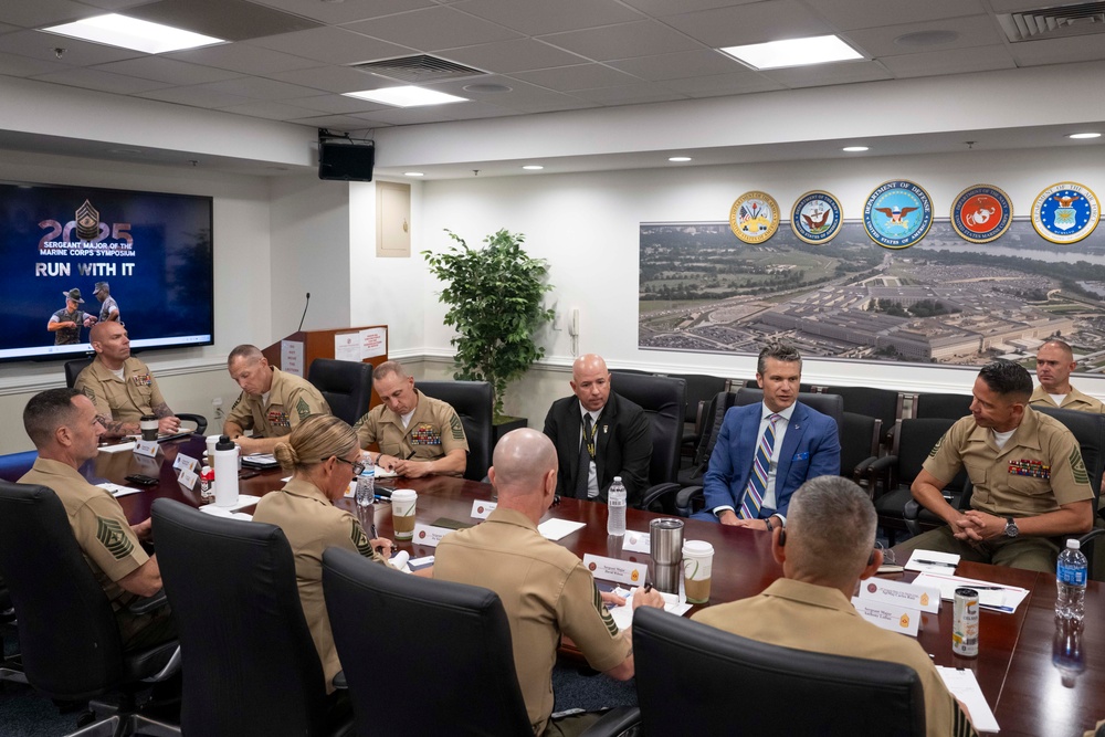 SD Hegseth Attends SMMC Symposium