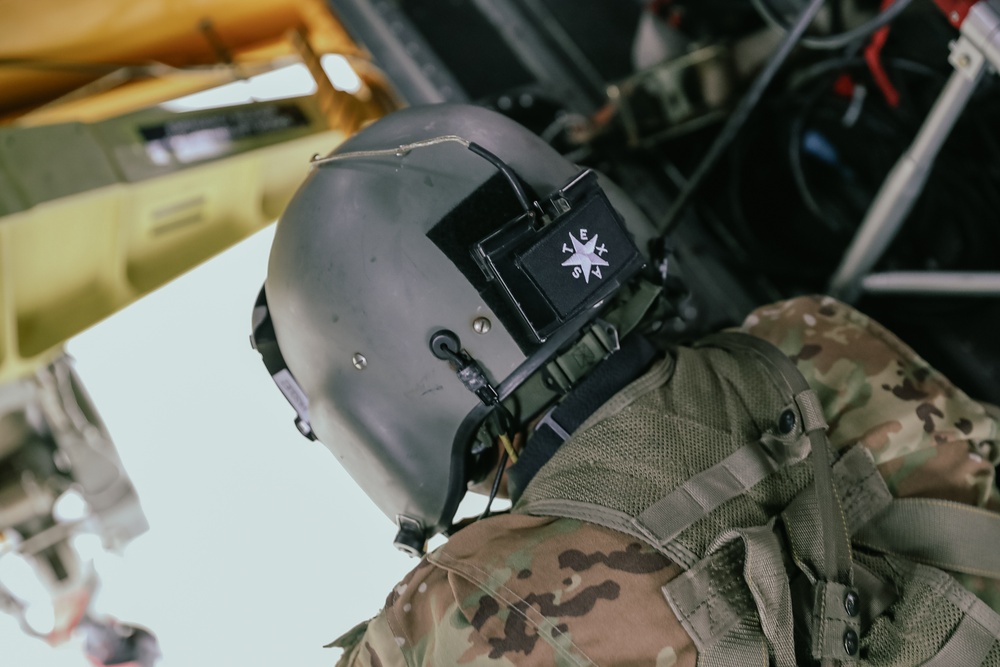 1st Air Cavalry Brigade Commander takes flight