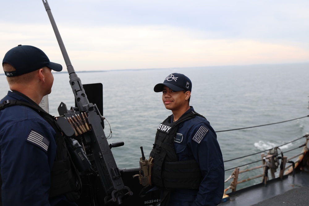 USS DONALD COOK Sea &amp; Anchor Inbound Boston