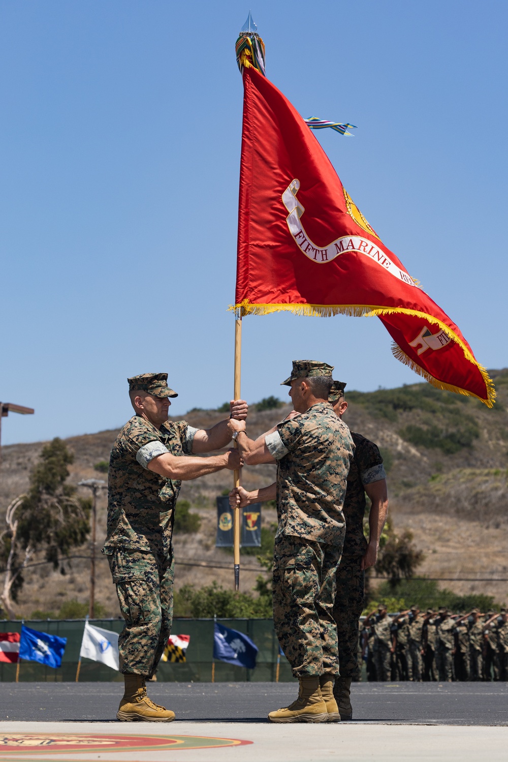5th Marines holds change of command ceremony