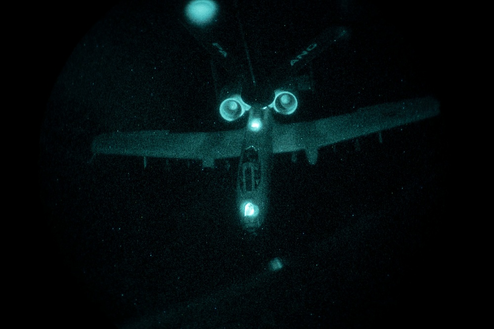 Stratotankers refuel multiple aircraft in support of Operation Inherent Resolve