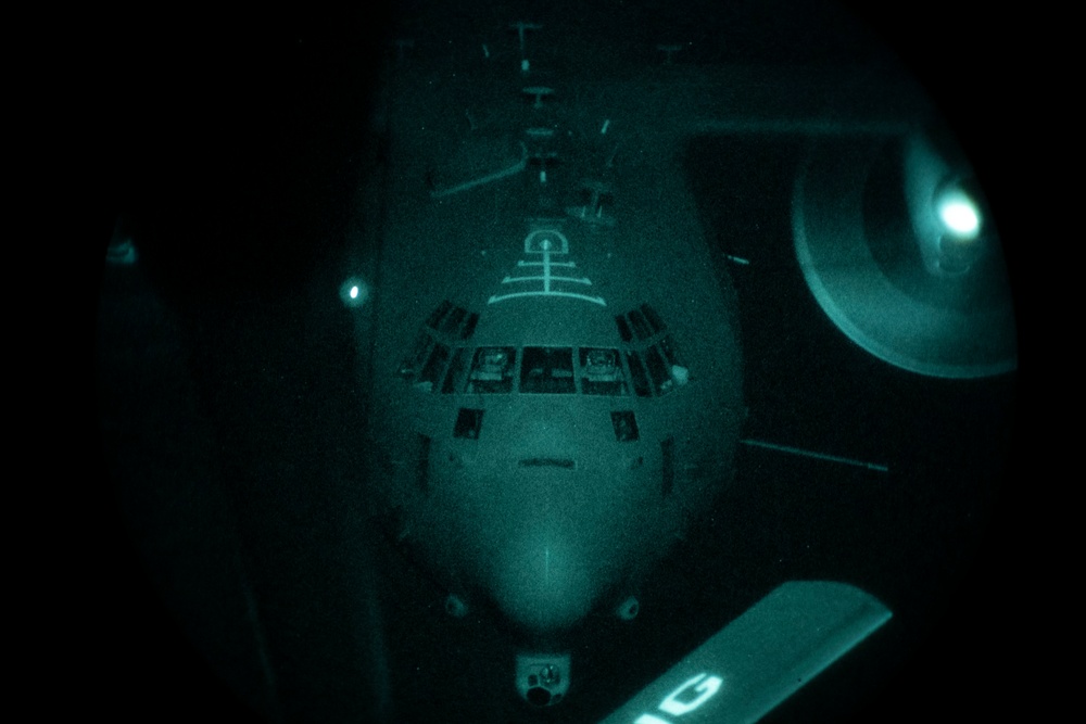 Stratotankers refuel multiple aircraft in support of Operation Inherent Resolve